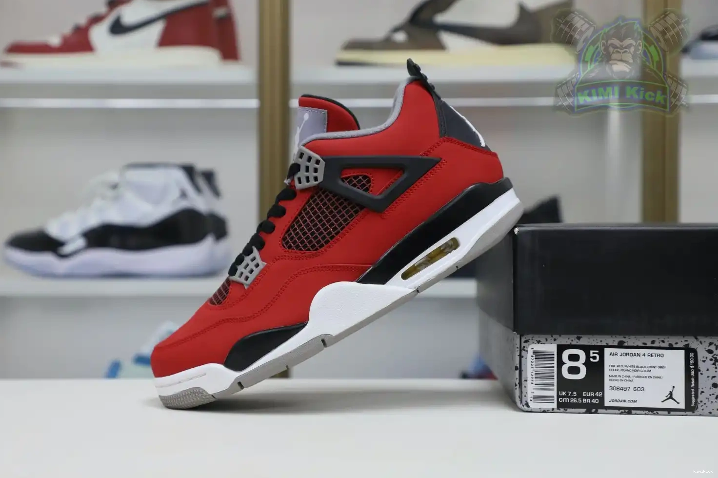 Kimikick Bravo RetroToro Jordan Jordan4 Air 0501